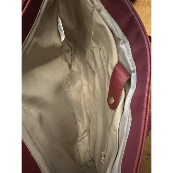 Women's Time and Tru Multiple Compartment Tote Handbag Rhubarb Red Tablet - Picture 7 of 8